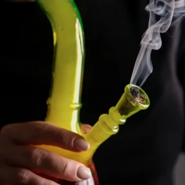 Why Do Marijuana Bongs Have The Strongest Hits?